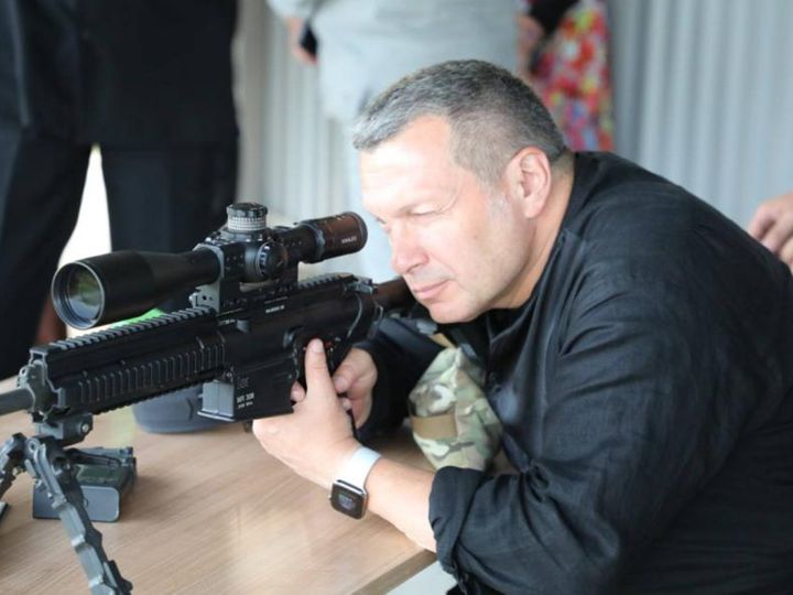 Vladimir Solovyov allegedly offered $20,000 to ex-FSB officer for contract hit on crime boss