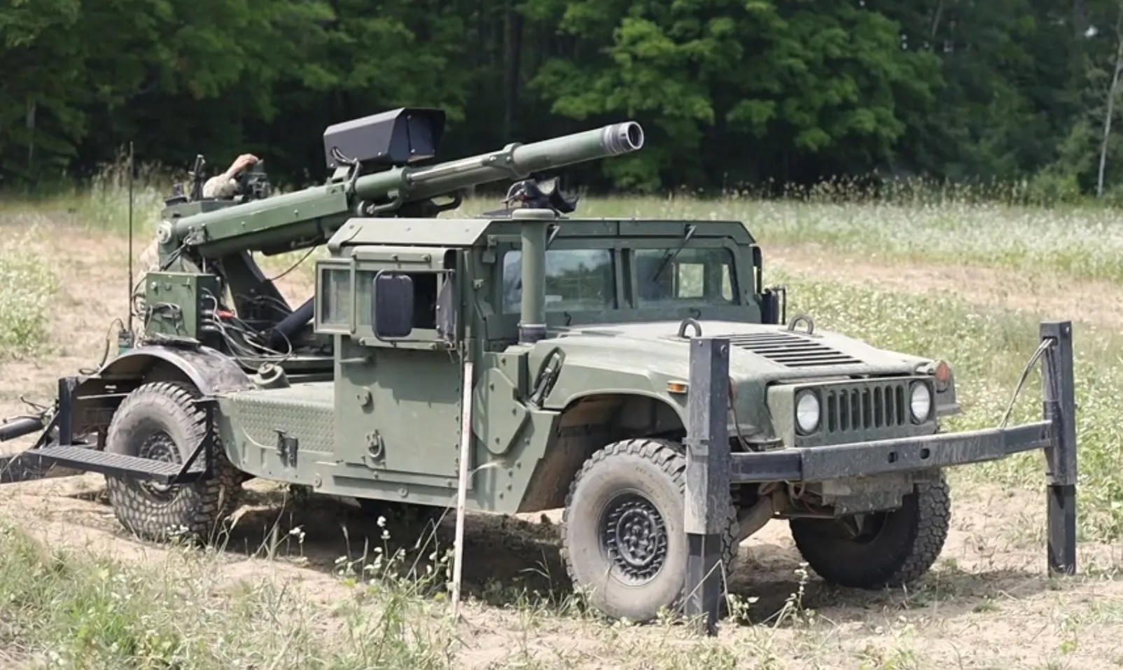 105-мм колесная САУ Hawkeye