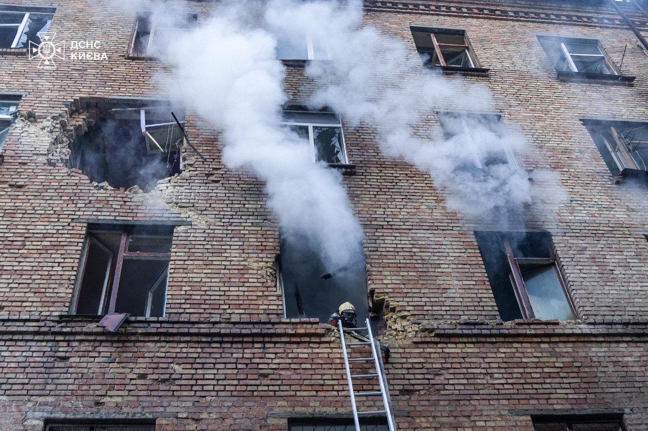 Последствия российского налета на Киев в ночь на 22 октября 2025 года