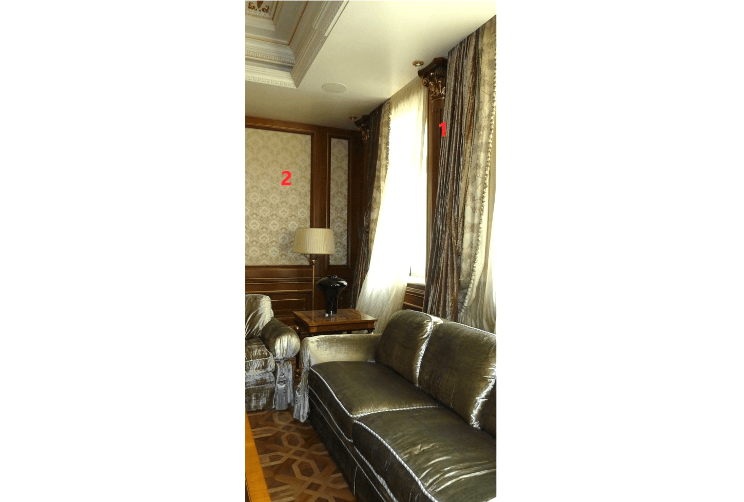 Илл. 7. Гостиная.