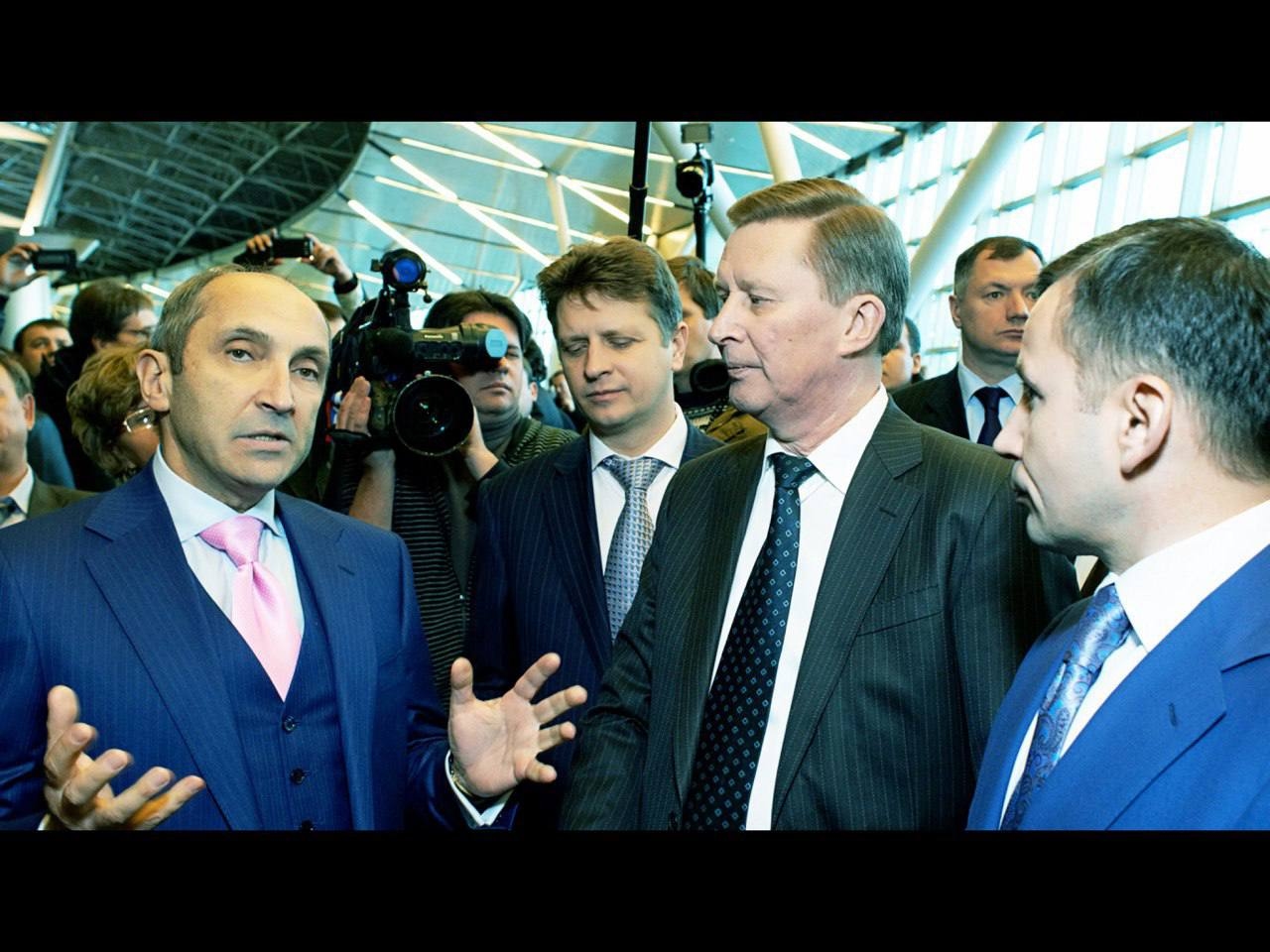 Виталий Гинзбург (слева)