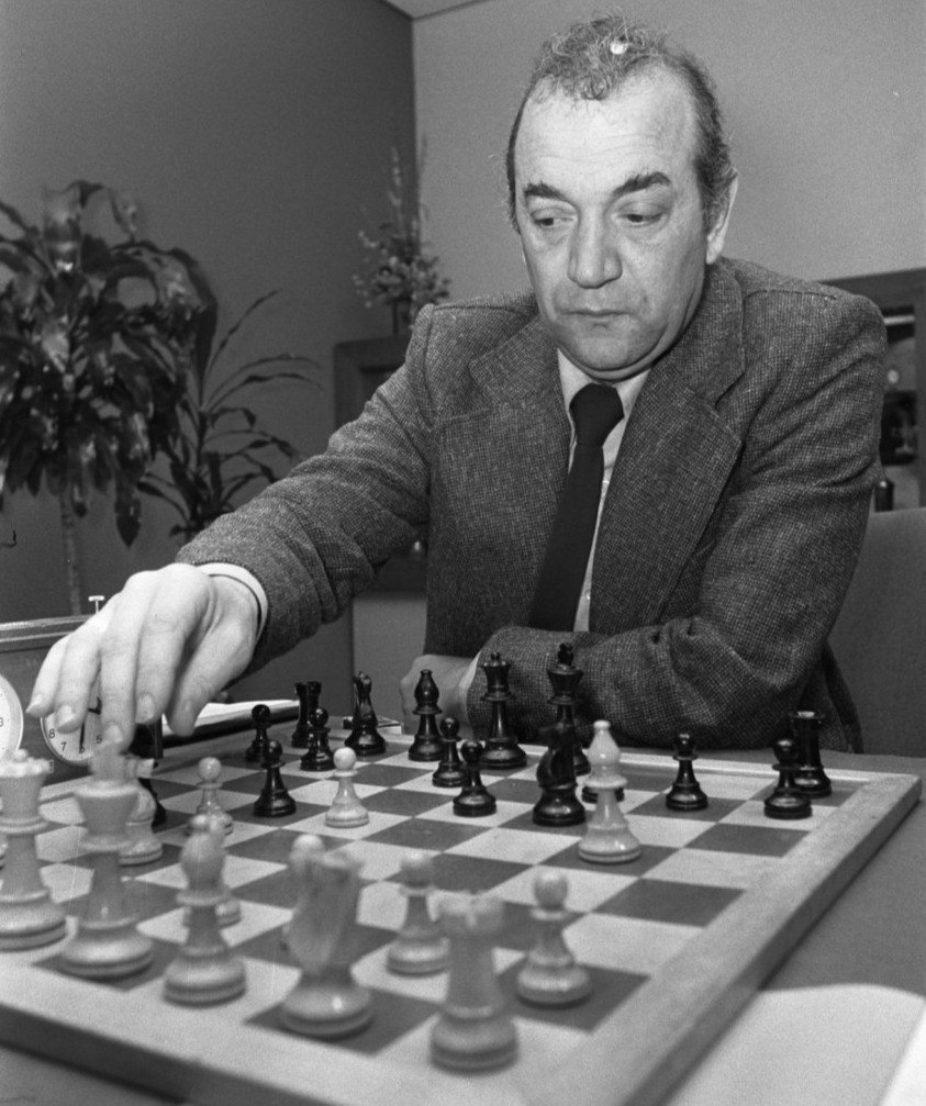 evtcaSI-0hE