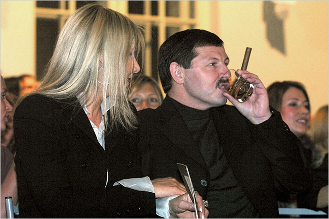 NYT2009051314233683C