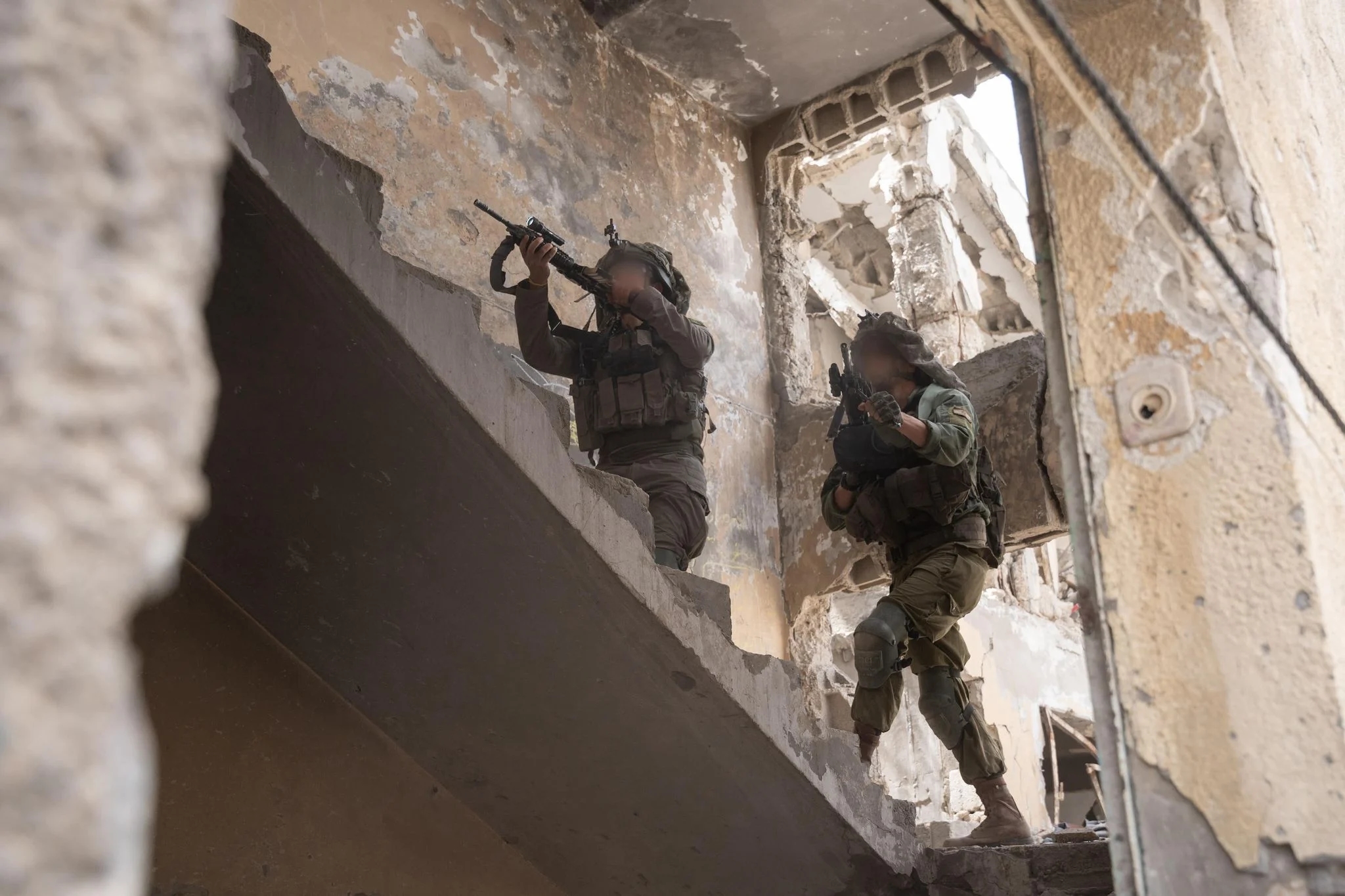 Израильские военные в пригороде Газы. Фото: ЦАХАЛ