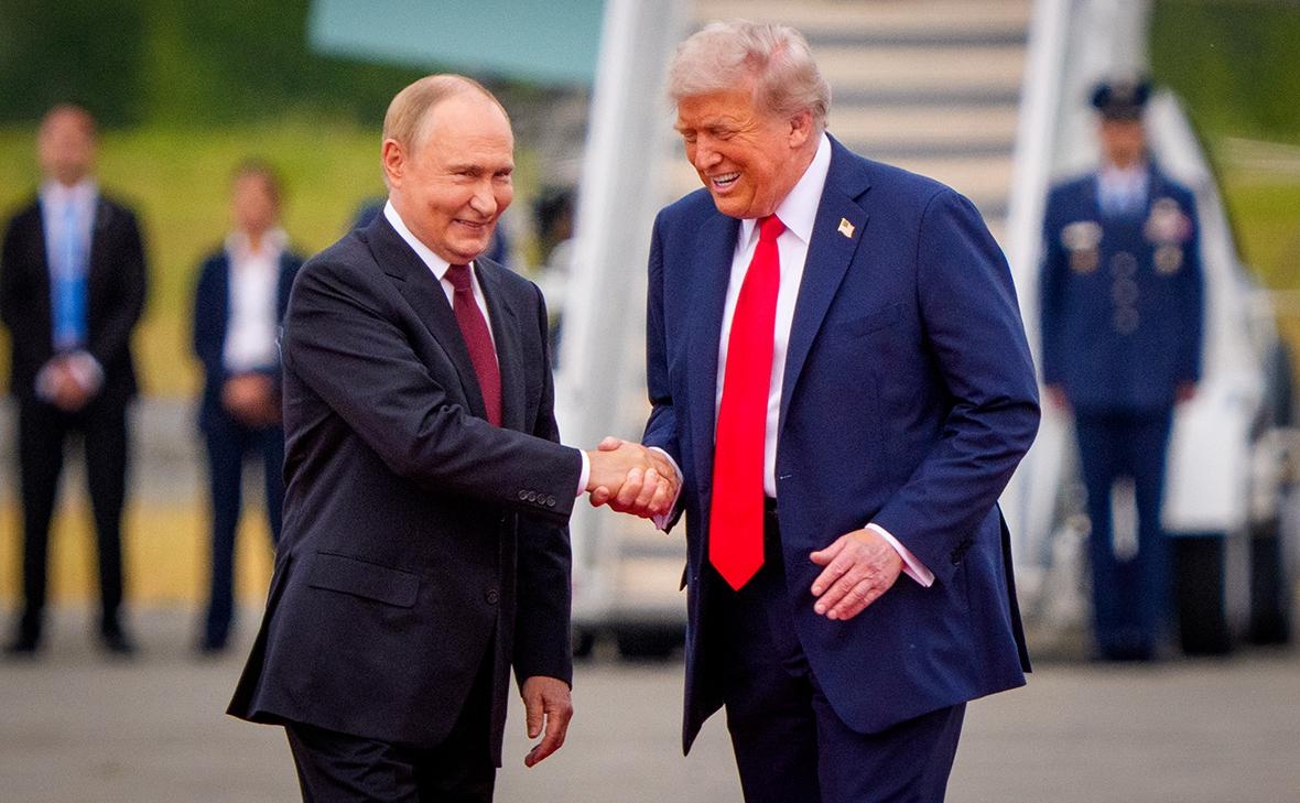 Фото: Andrew Harnik / Getty Images