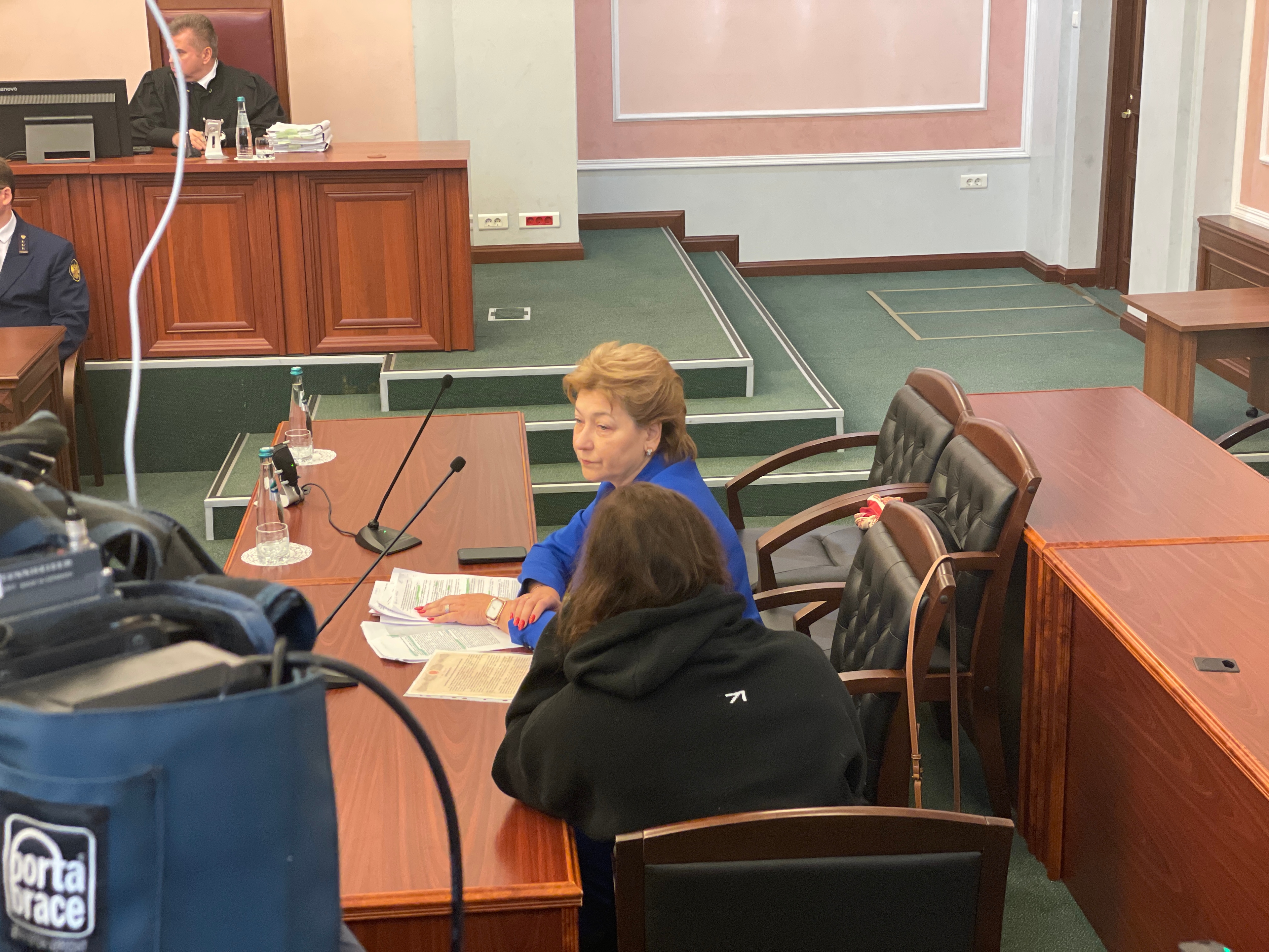 Фото: Полина Лурье на заседании Верховного суда, 16 декабря / The Insider