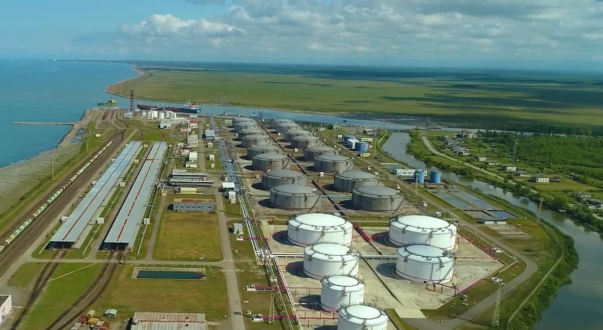 Нефтяной терминал в Кулеви. Фото: BM.GE