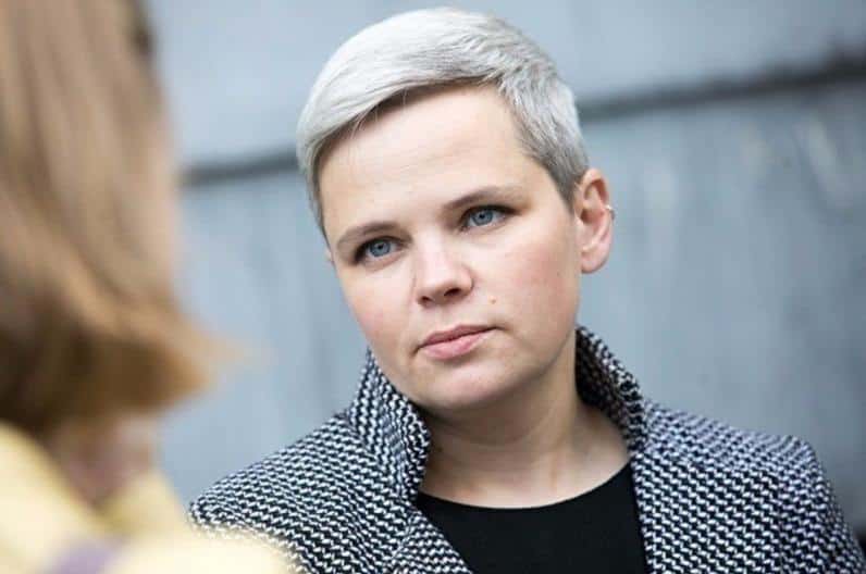 «Отняли детей и угрожали посадить». Исповедь трансгендера Юлии Савиновских, уехавшей из России