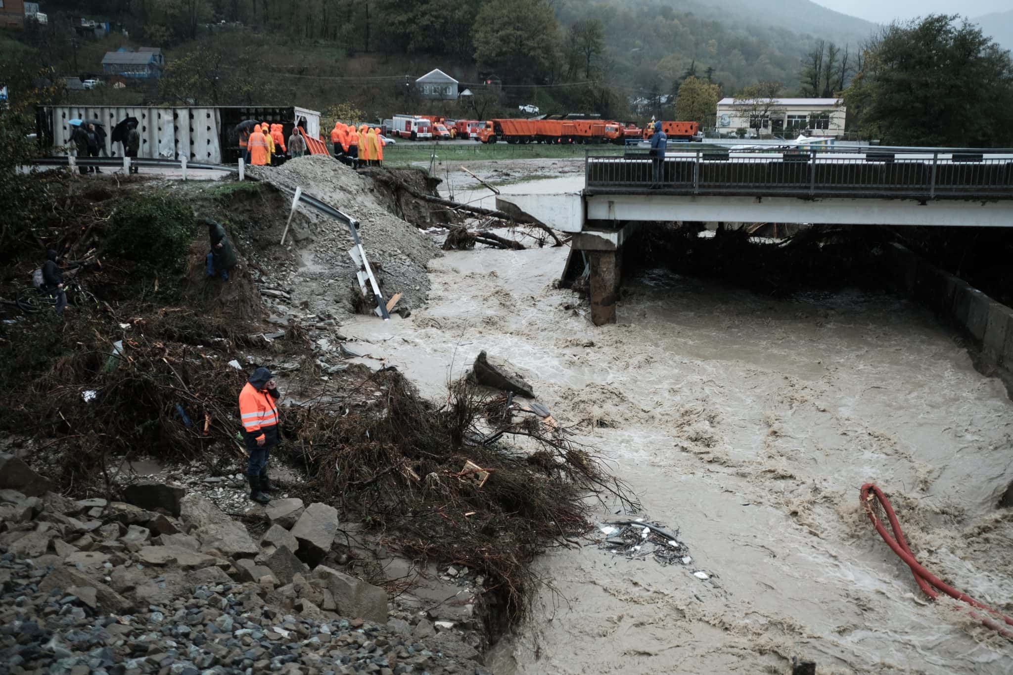 Нестихийное бедствие. Смоют ли дожди сочинскую власть?