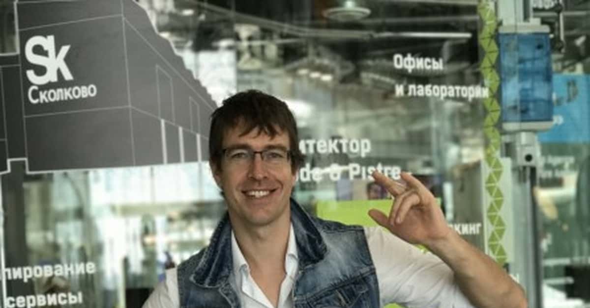 Наставник Насти Рыбки по соблазнению оказался резидентом "Сколково", занимающимся космическими программами