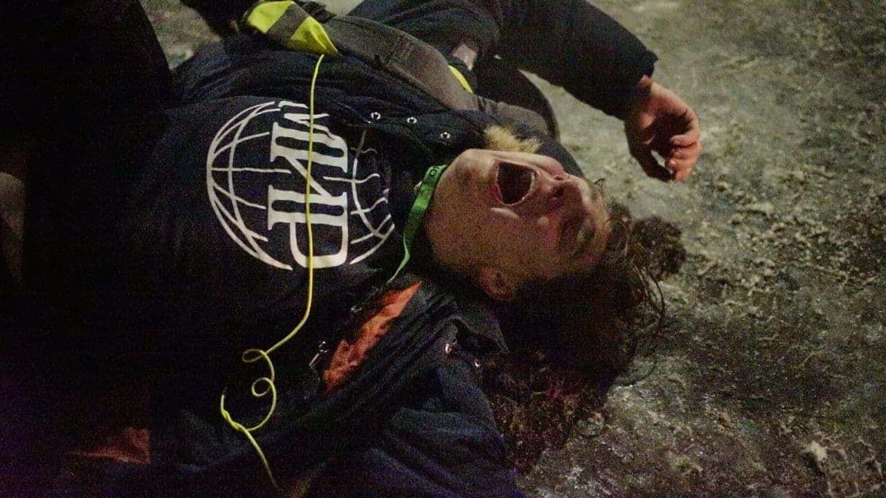 Росгвардия проверит действия сотрудника, ударившего журналиста дубинкой по голове 