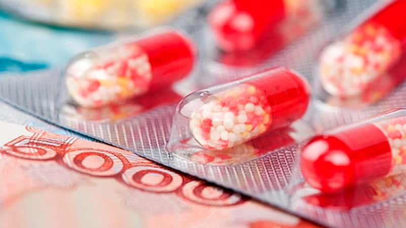 Минздрав разрешил больницам переводить пациентов на самообеспечение лекарствами