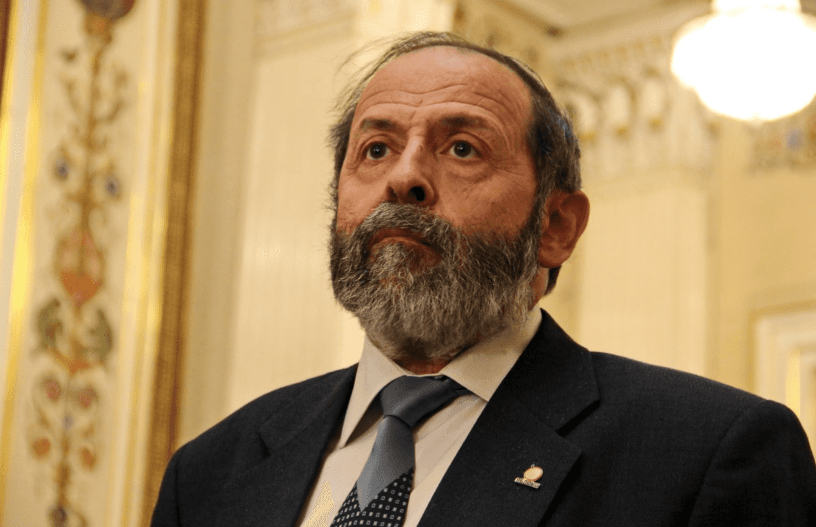 «Они хотят пустить двух фейковых Вишневских, а одного настоящего — нет». Борис Вишневский о своем снятии с выборов в заксобрание Петербурга