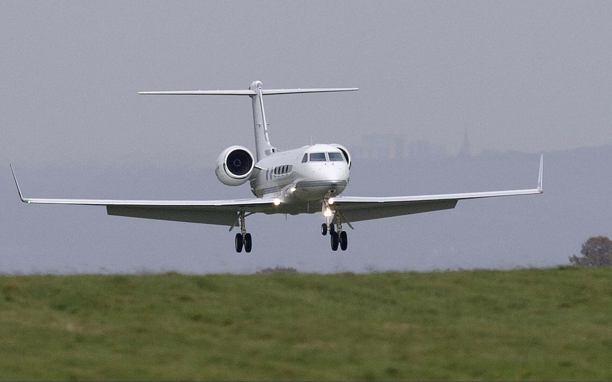 Самолеты российских олигархов продолжают летать над Европой, несмотря на санкции — Welt am Sonntag