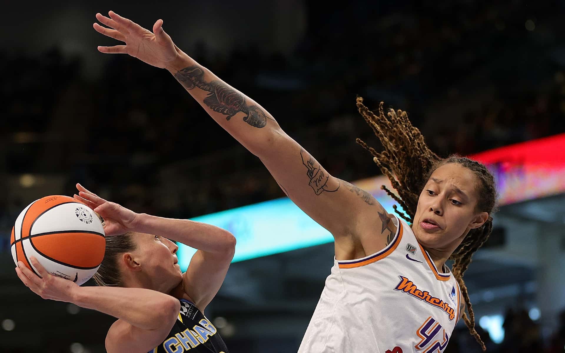 “I'm terrified I might be here forever.” Olympic star Brittney Griner arrested in Russia appeals to Biden