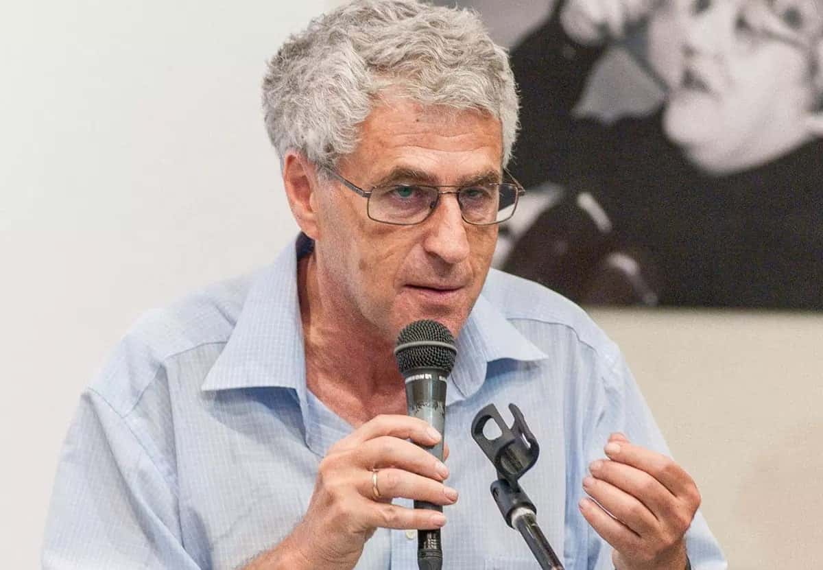 На жену политика Леонида Гозмана также завели уголовное дело из-за неуведомления о двойном гражданстве