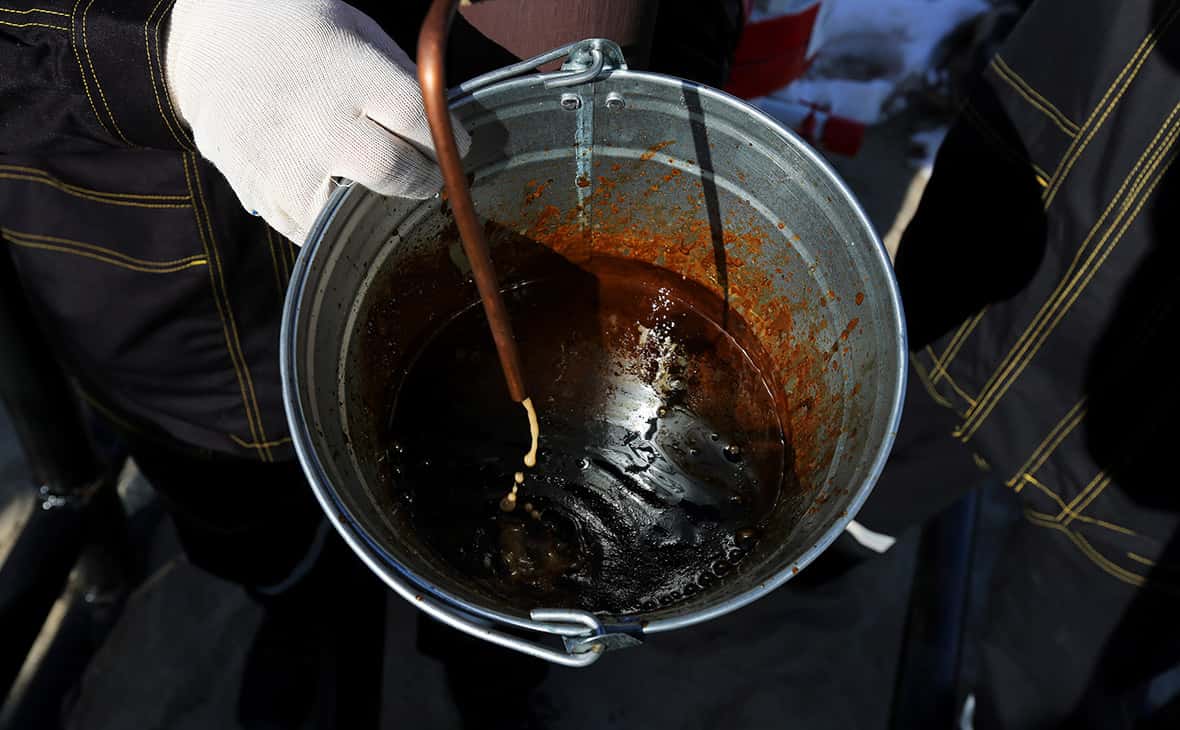 Россия экспортирует нефть в обход санкций с помощью Египта