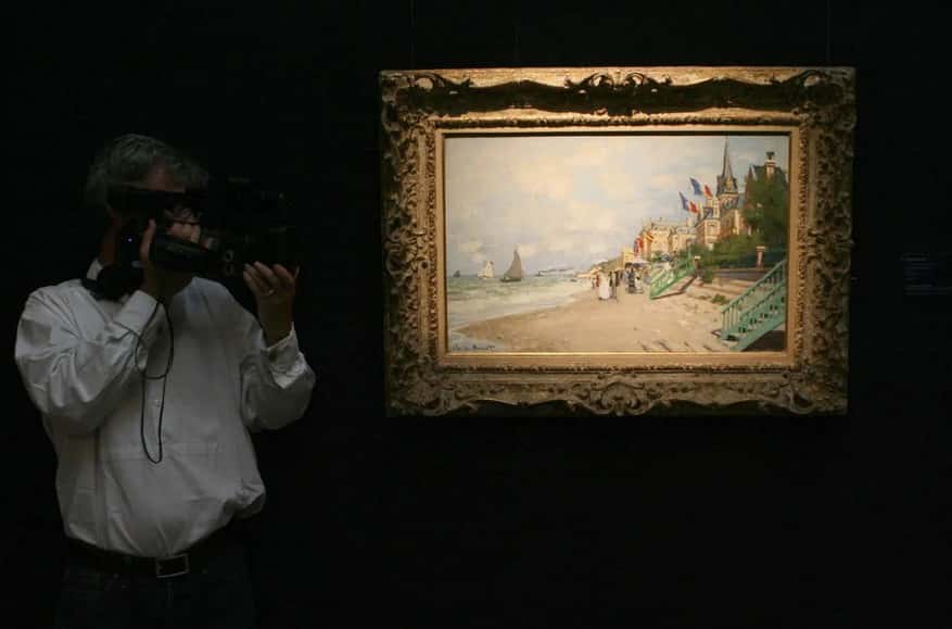 Abramovich hides $1 billion art collection from sanctions via Cyprus-based trust, IStories reports