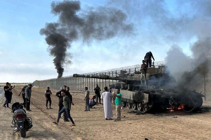 ХАМАС пригрозил казнить пленных за каждый удар ЦАХАЛ «по мирным жителям без предупреждения»