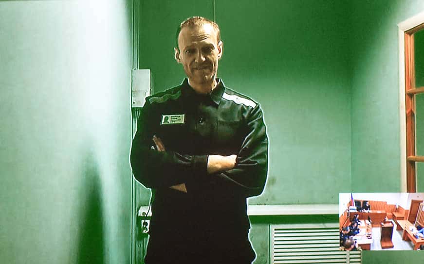 Навальный больше не числится в колонии ИК-6, куда его перевели — неизвестно, связи с ним нет