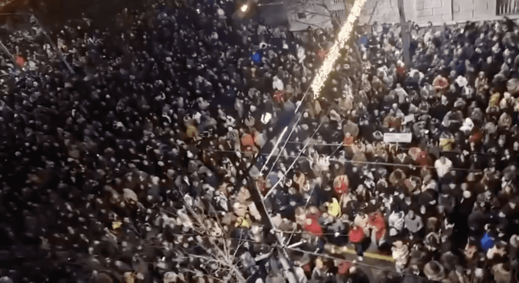 В Сербии прошли протесты после победы партии Вучича, лидеры оппозиции объявили голодовку