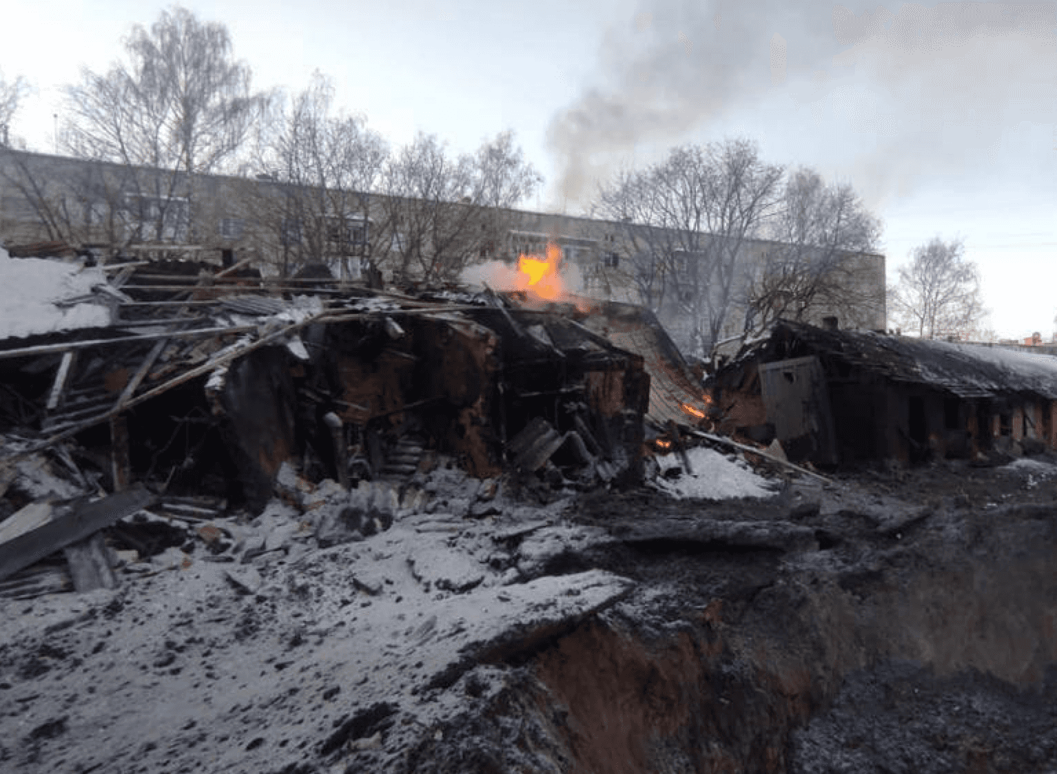 Территория Украины подверглась массированной ракетной атаке, выпущено около 40 ракет