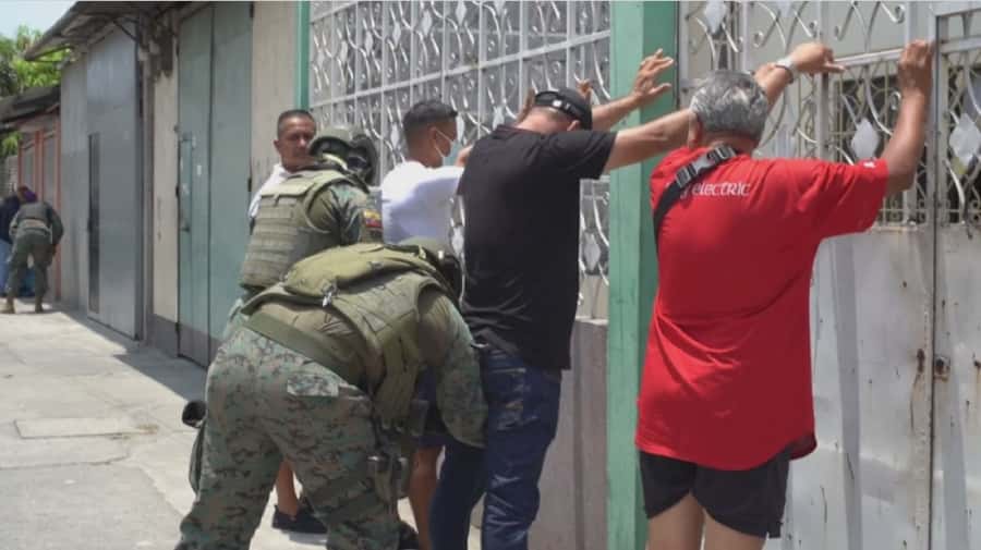 Предприниматели столицы Эквадора предупредили о риске обвала местной экономики из-за режима ЧС