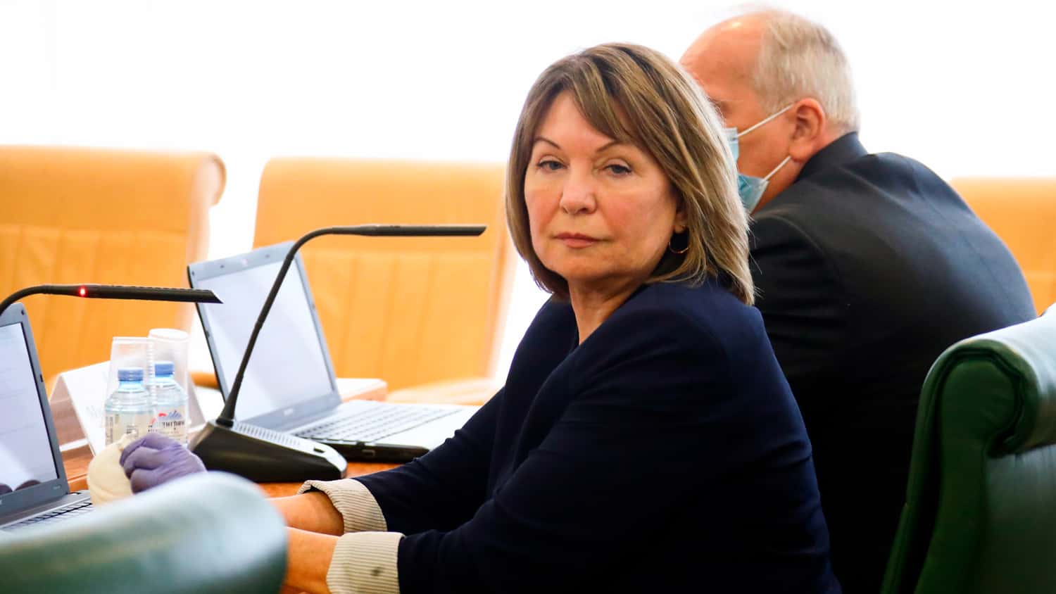 Основным кандидатом на должность главы Верховного суда РФ является Ирина Подносова, учившаяся в ЛГУ вместе с Путиным — «Ведомости»