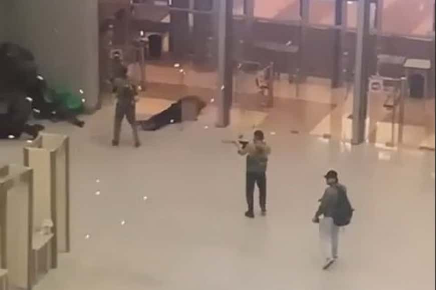 Песков заявил, что людей в «Крокусе» спасали «с первых минут». В реальности силовики приехали через полтора часа после начала теракта