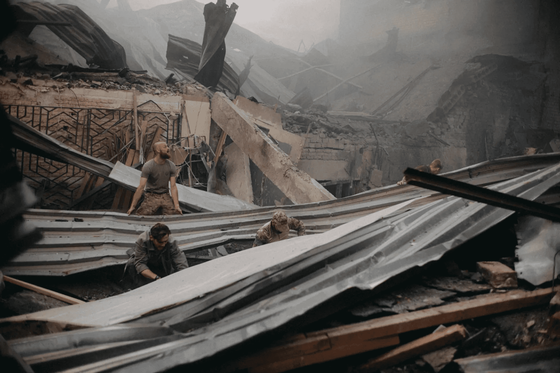 Жителя Краматорска, обвиняемого в том, что он навел российскую ракету на местный ресторан, приговорили к пожизненному сроку