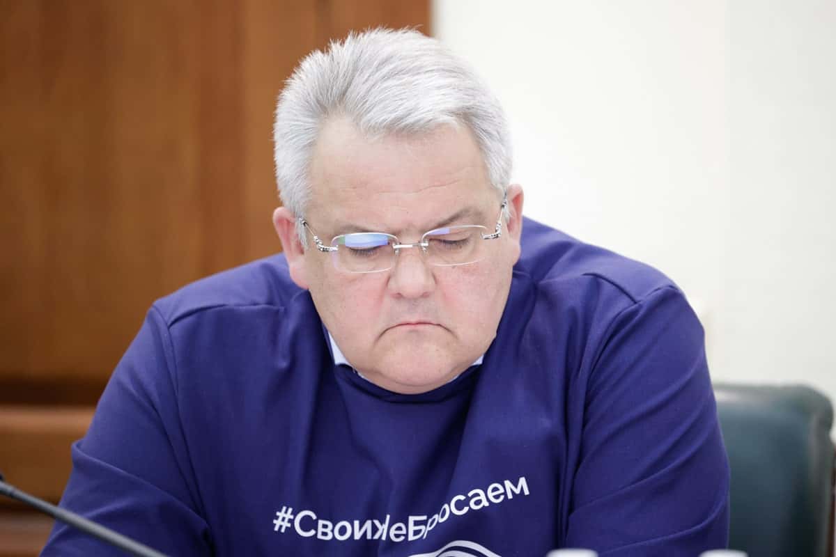 Бывший белгородский вице-губернатор получил 5 лет за взятку и попросился на войну. На фронте побывало не менее десятка осужденных чиновников