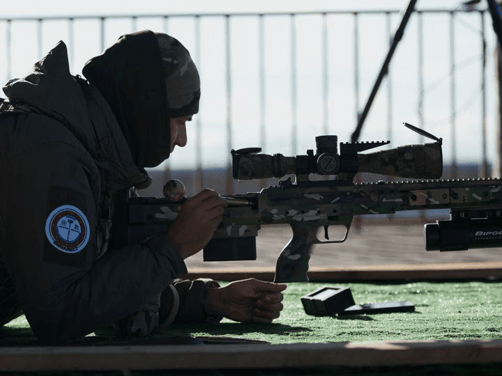 Shooting Ukraine in the back: Sniper rifles and ammunition from the EU and U.S. are being supplied to Russia despite sanctions