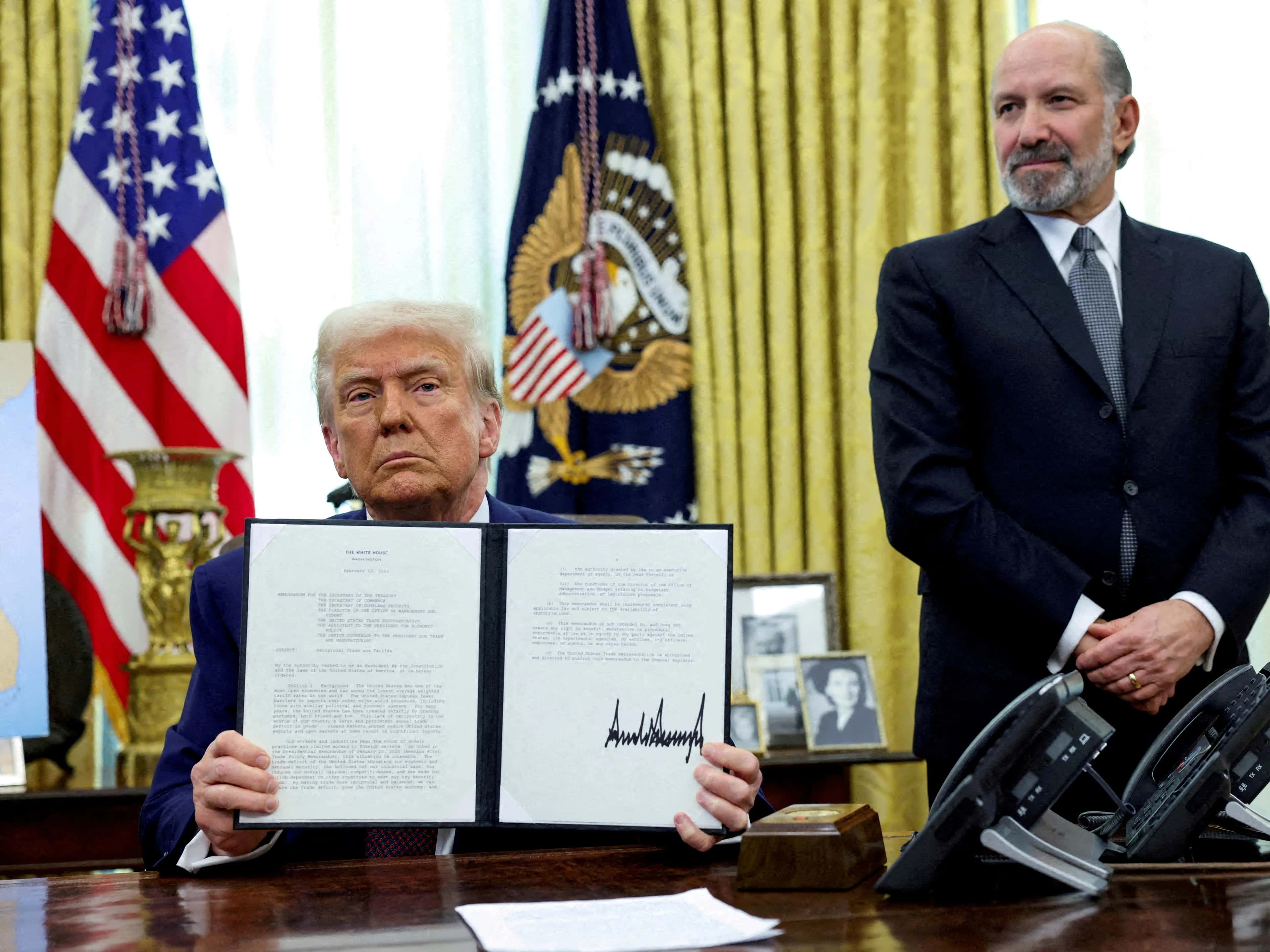 WSJ: 2 апреля администрация Трампа планирует ввести тарифы против 15 стран, в том числе России