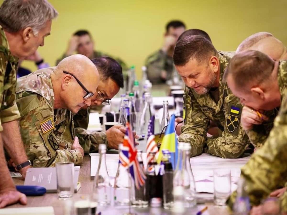 Провал «контрнаступа», конфликт из-за Курска, успехи с HIMARS. New York Times рассказал, как работал секретный военный альянс США и Украины