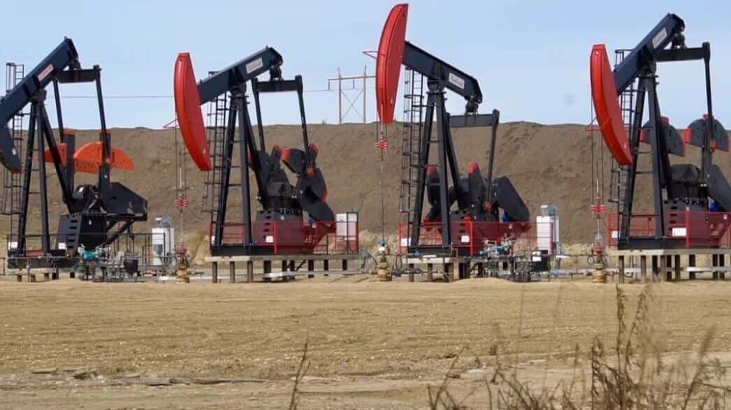 Китай на 90% нарастил закупки нефти у Канады и сильно сократил у США на фоне торговой войны Трампа — Bloomberg