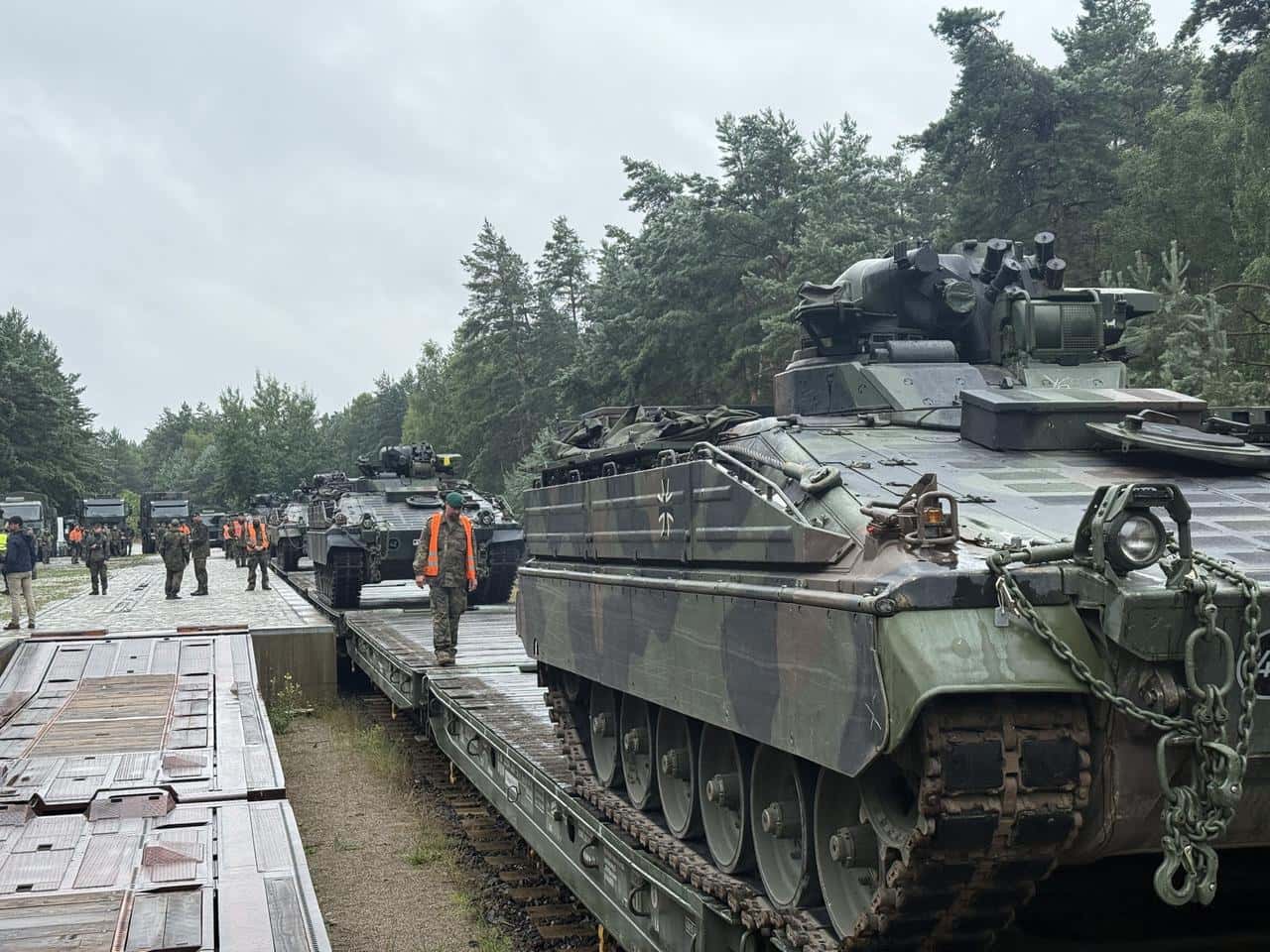 Германия в ближайшее время проведет масштабную волну военных закупок, чтобы создать «самую мощную в Европе армию» — Reuters