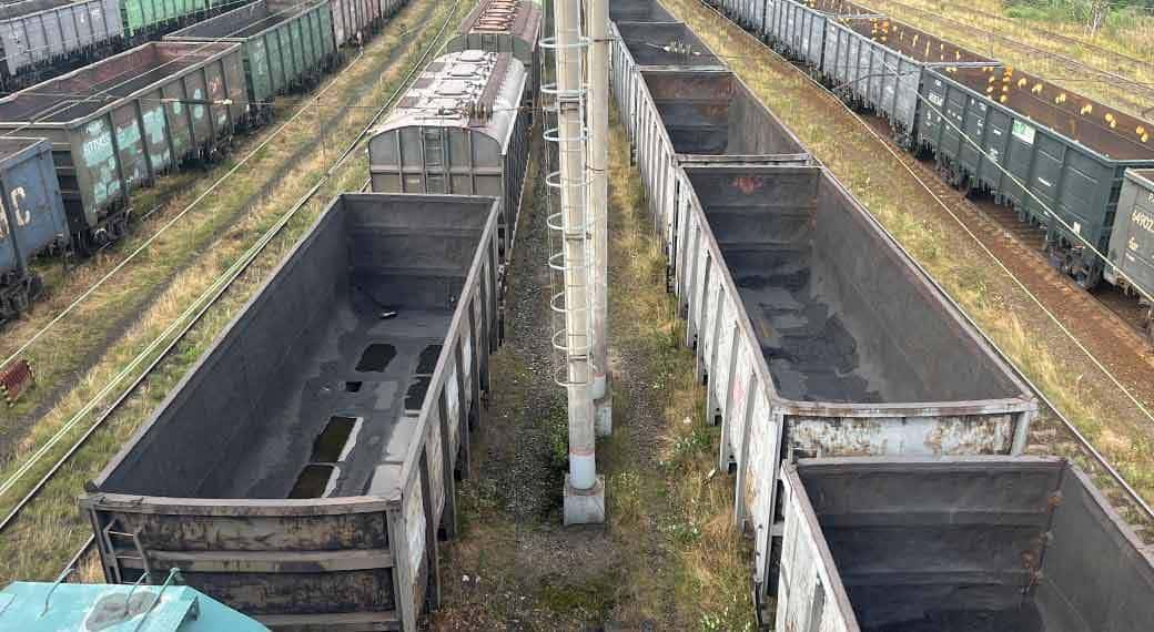 Больше не везет. Как падение грузоперевозок помогает измерить реальную глубину кризиса российского производства