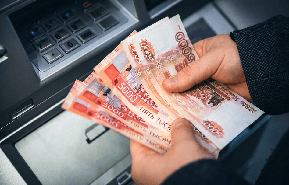 Минфин разработал законопроект об ограничении максимальной денежной суммы для внесения через банкомат 1 млн рублей