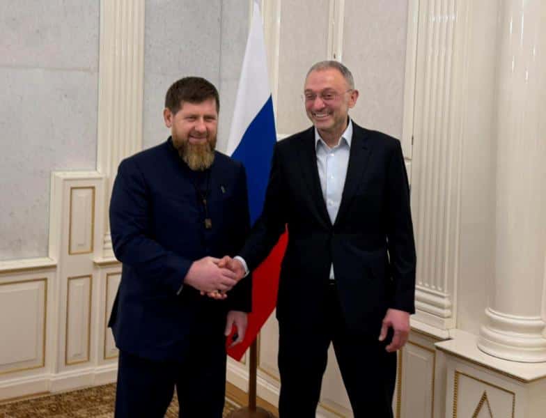 Кадыров встретился с сенатором от Дагестана Керимовым впервые после угрозы кровной местью из-за скандала вокруг Wildberries
