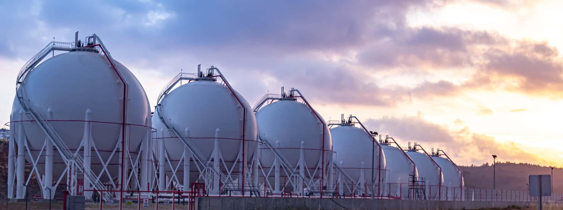 Фейк «Вестей»: во Франции паника на рынке энергоносителей, лидеры страны задумываются о возобновлении импорта российского газа