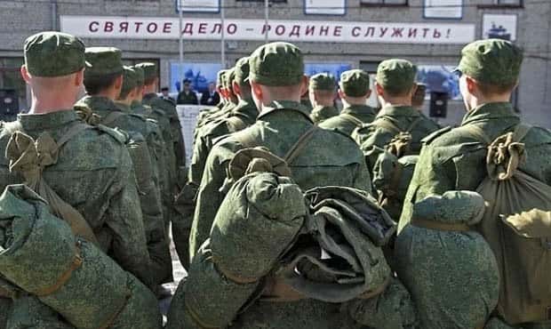 "Проводить призыв сейчас - государственное преступление". Валентина Мельникова о призыве в армию в условиях пандемии