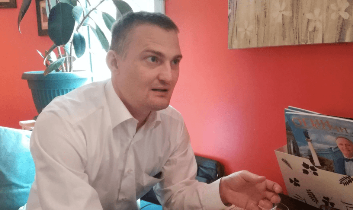 Суд в Краснодаре арестовал адвоката за призывы к участию в несанкционированной акции из-за поста с предложением оказать помощь задержанным