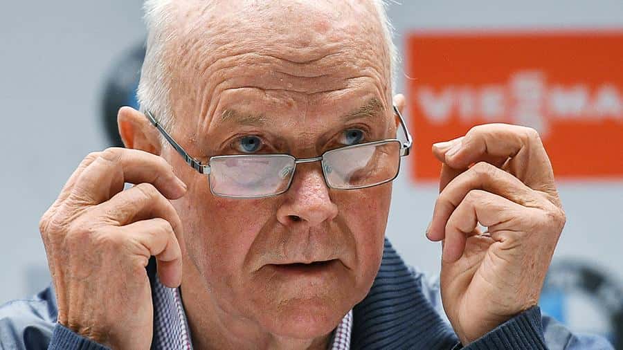 Пара фраз: Медовая ловушка. Спортивный чиновник vs белый офицер