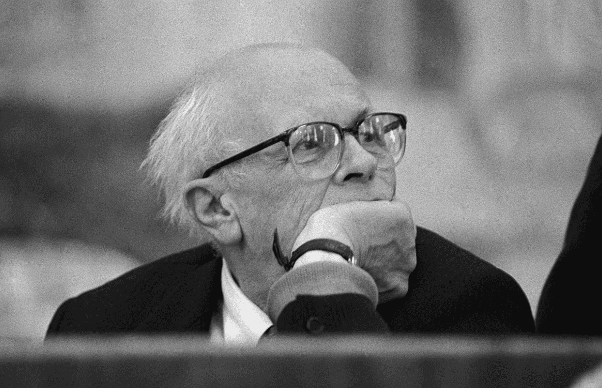 Правительство Москвы сорвало выставку, посвященную 100-летию со дня рождения Андрея Сахарова