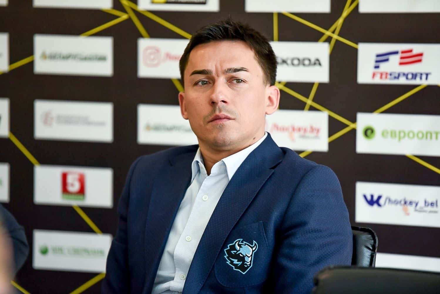 Главу Федерации хоккея Беларуси отстранили на пять лет за дискриминацию спортсменов 