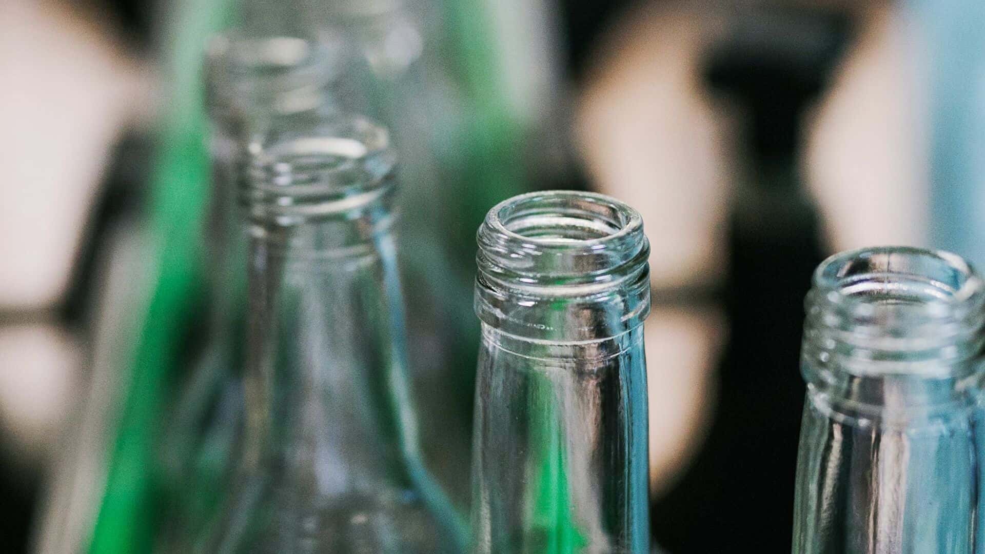 В Екатеринбурге как минимум 16 человек погибли в результате отравления спиртом с содержанием метанола