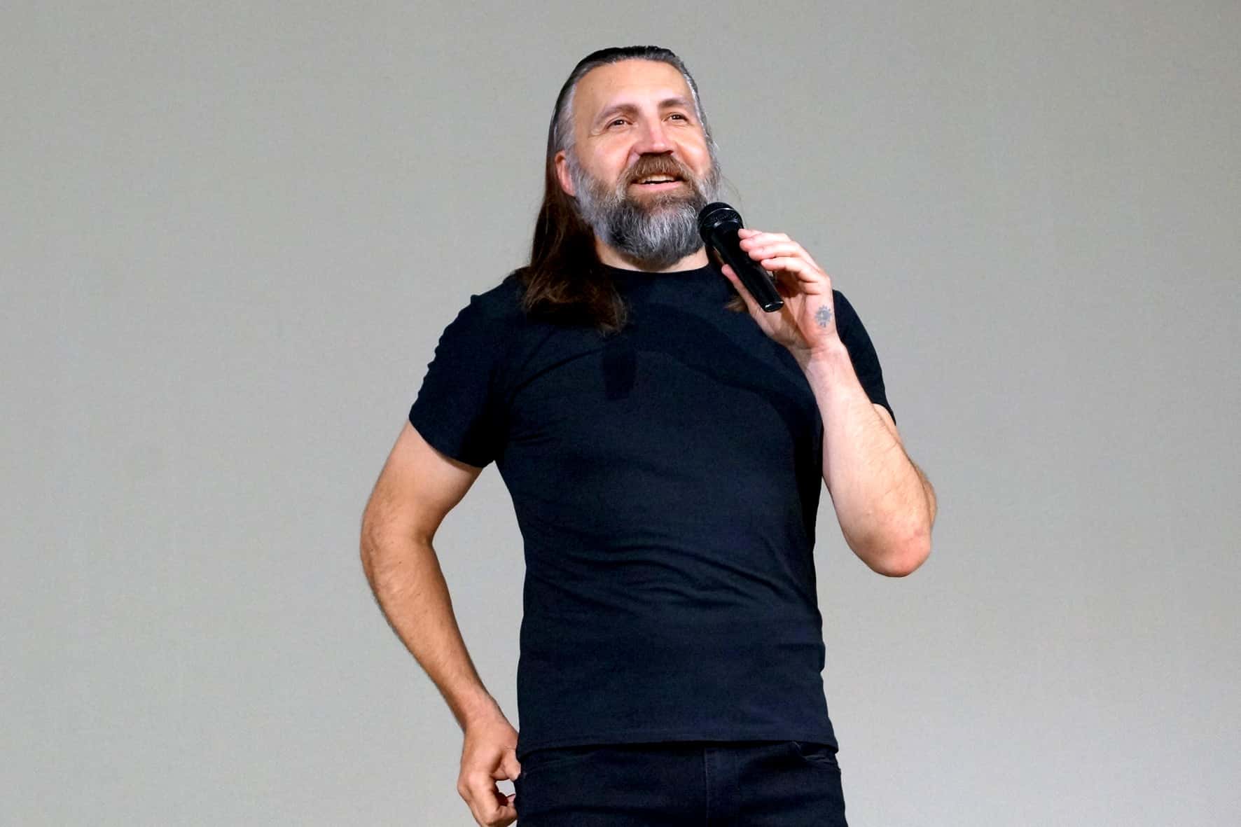 Белорусский актер и режиссер Вячеслав Сикора объявлен в розыск по делу о разжигании вражды и оскорблении Лукашенко