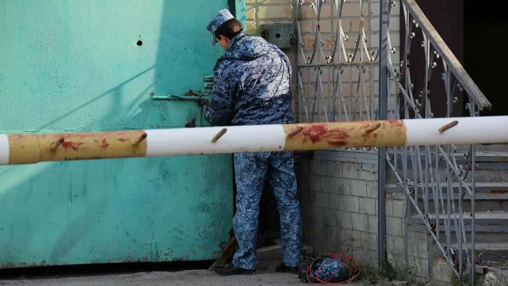 Осужденные, находящиеся в саратовской больнице ФСИН, рассказали членам СПЧ о пытках и издевательствах со стороны администрации