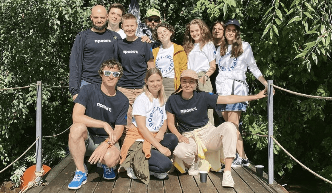 Znak, «Дождь», «Медуза» и The Village удалили новости о расследованиях «Проекта» под давлением Роскомнадзора