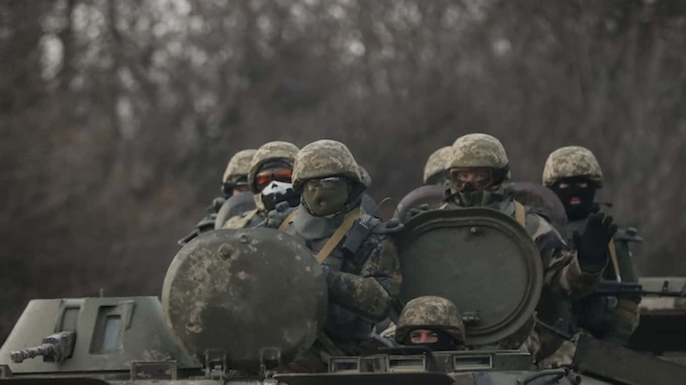 Московские организации получают письма из военкоматов, государству нужно больше резервистов — Павел Чиков